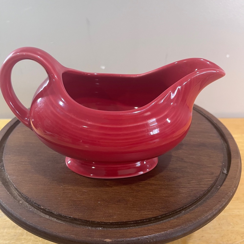 Fiesta Gravy Boat Scarlet Red Ceramic Art Deco Concentric Rings Vtg Style